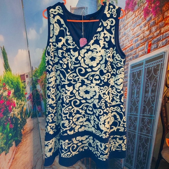 ILE Design Dresses & Skirts - ILE Tank Dress Scallop Designs